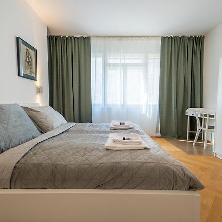 Verve Home Old Town Dunajska 2 Pressburg Exterior foto